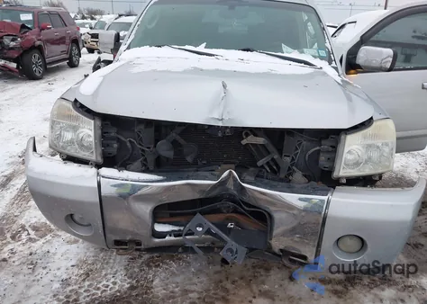 2004 Nissan Pathfinder Armada Le из США, поврежденный, VIN 5N1AA08B44N738623